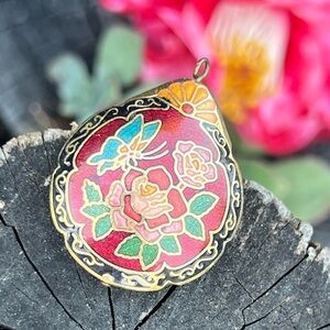 Vintage Cloisonné Double-Sided Puff Pendant – Excellent Condition